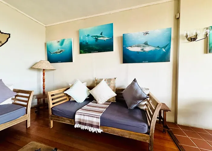 Agulhas House & Diving